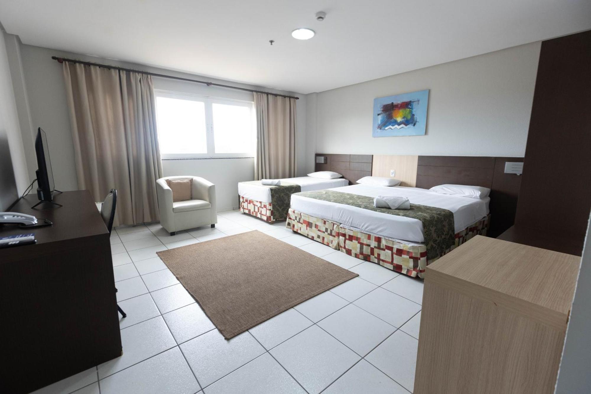 Várzea Grande Hits Pantanal Hotel Aeroporto מראה חיצוני תמונה
