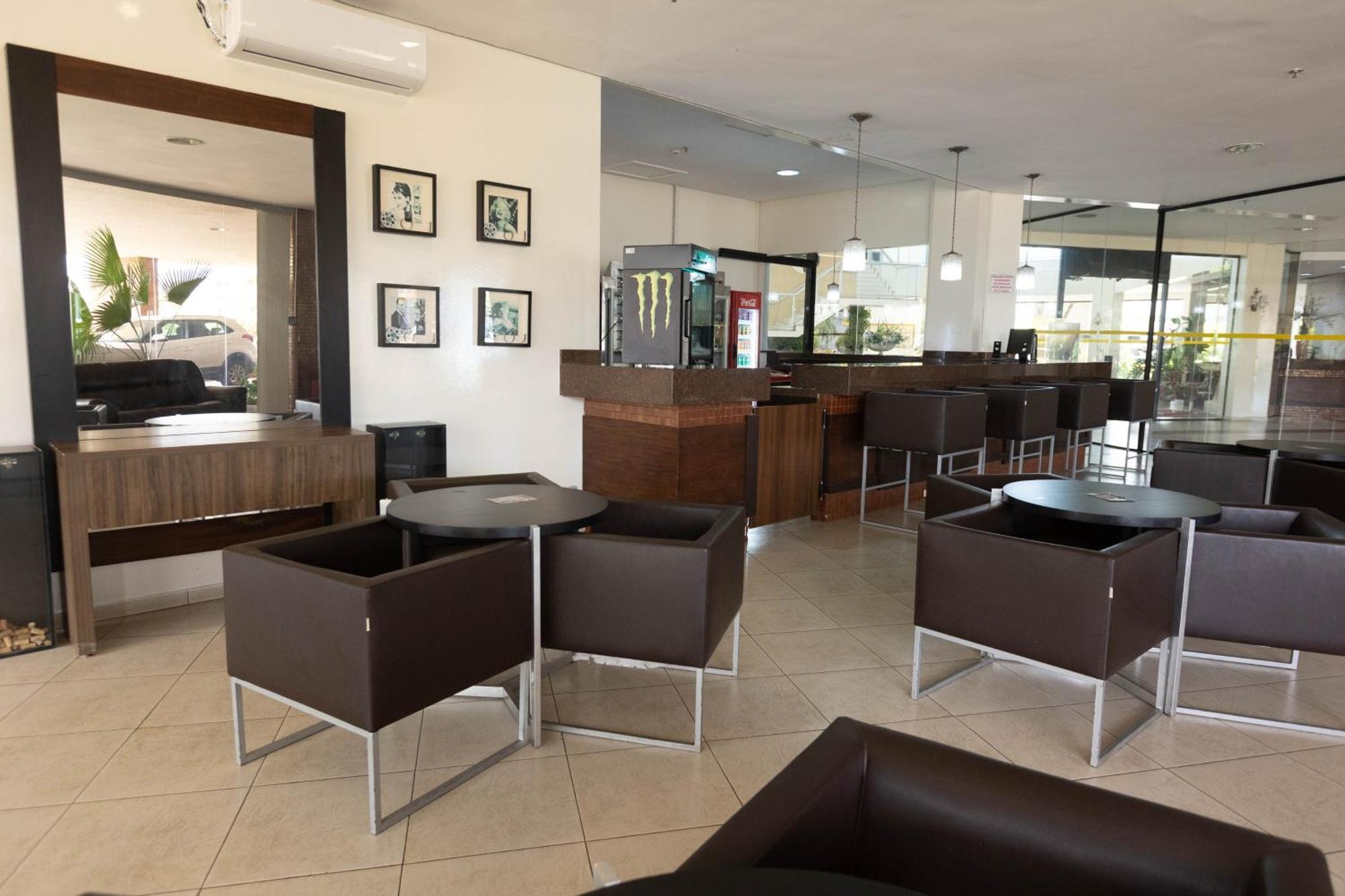 Várzea Grande Hits Pantanal Hotel Aeroporto מראה חיצוני תמונה