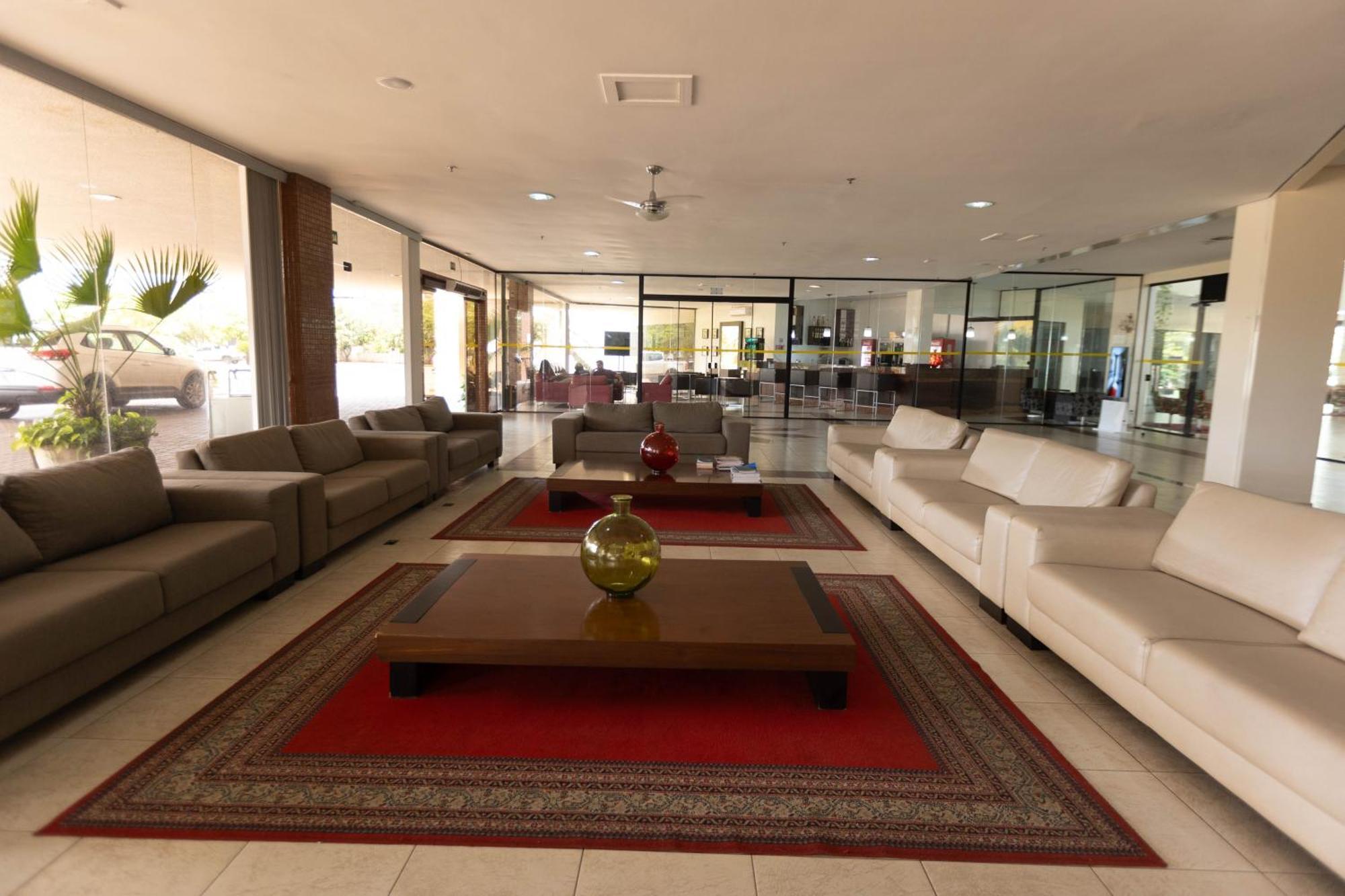Várzea Grande Hits Pantanal Hotel Aeroporto מראה חיצוני תמונה